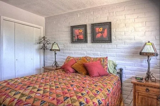 Offline-the Floating Stone Casitas 2*